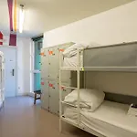 Ganbara - Self Check In Hostel *