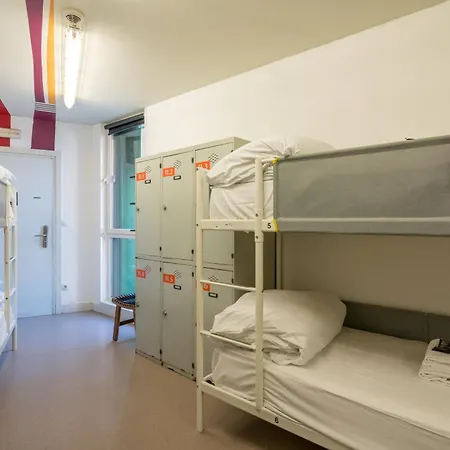 Ganbara - Self Check In Hostel *