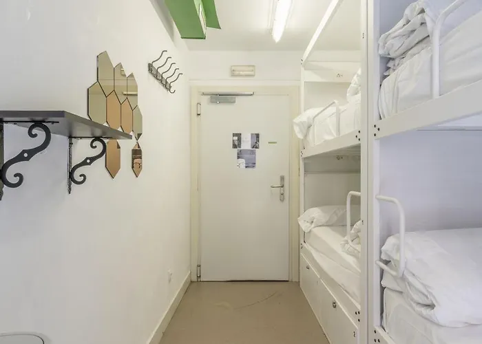 Ganbara - Self Check In ビルバオ